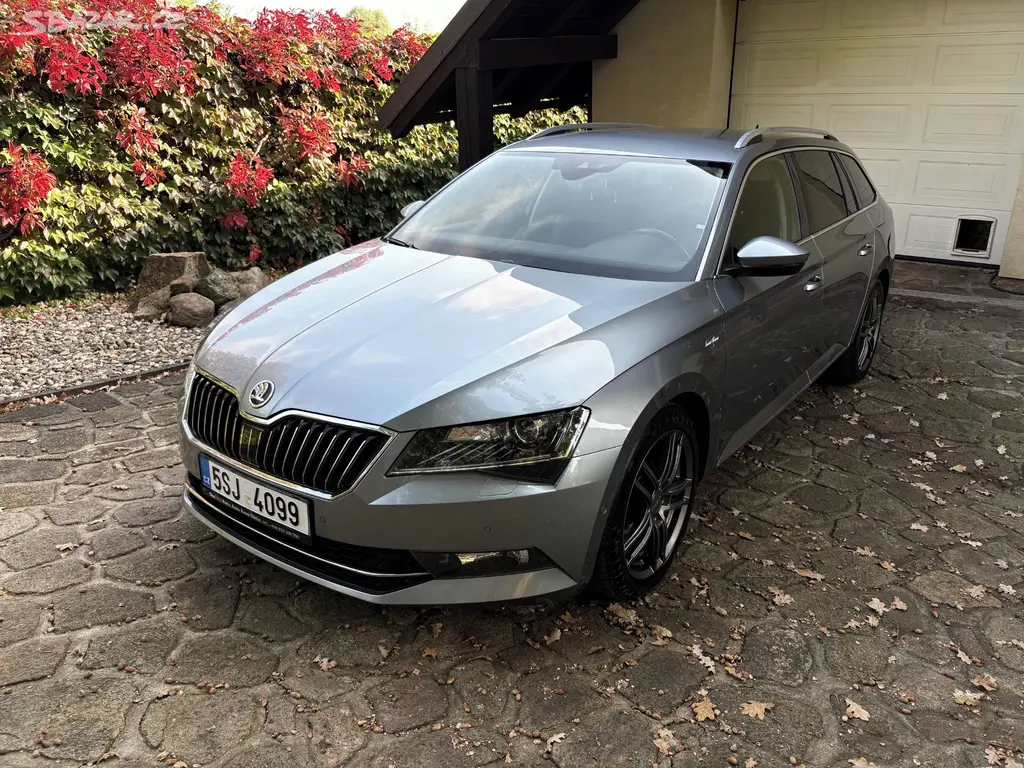 Škoda SUPERB 2,0TDI 140kW DSG - NAVI KŮŽE WEBASTO